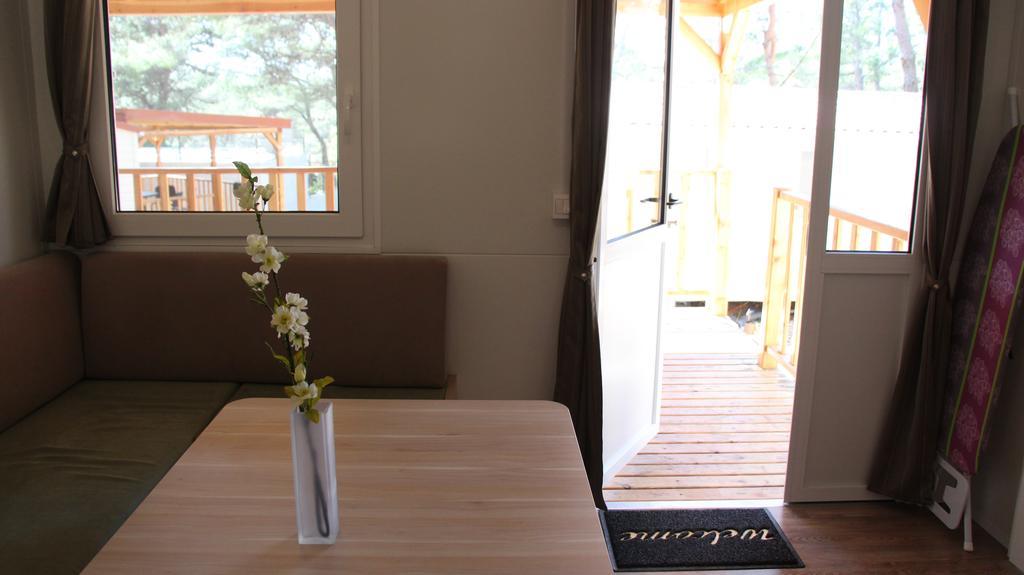 Mobile Homes Holiday Dream Baska Voda Luaran gambar